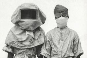 Masker som bars under experiment med pest. Manila, Filippinerna (1912). 